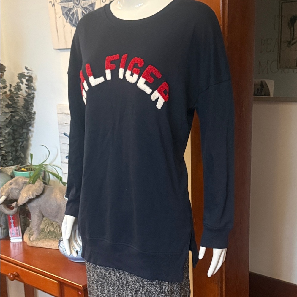 Tommy Hilfiger sleepwear night top size medium Navy Sweater
